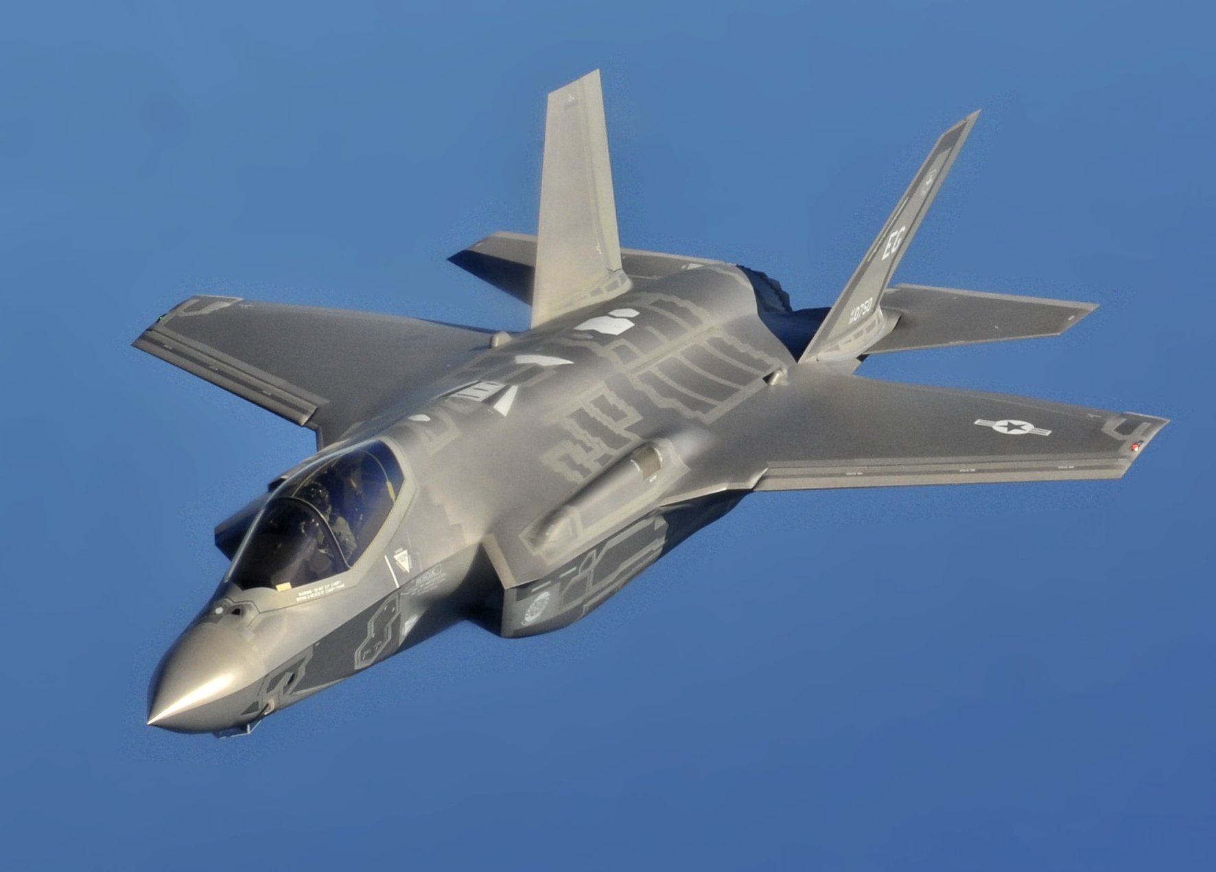 İran: F-35 savaş uçağını vurduk