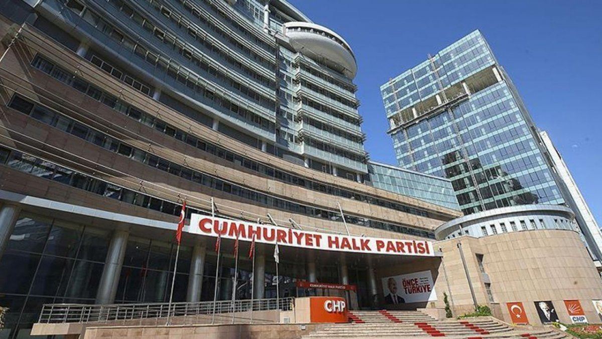CHP’de Parti Meclisi toplantısı ertelendi