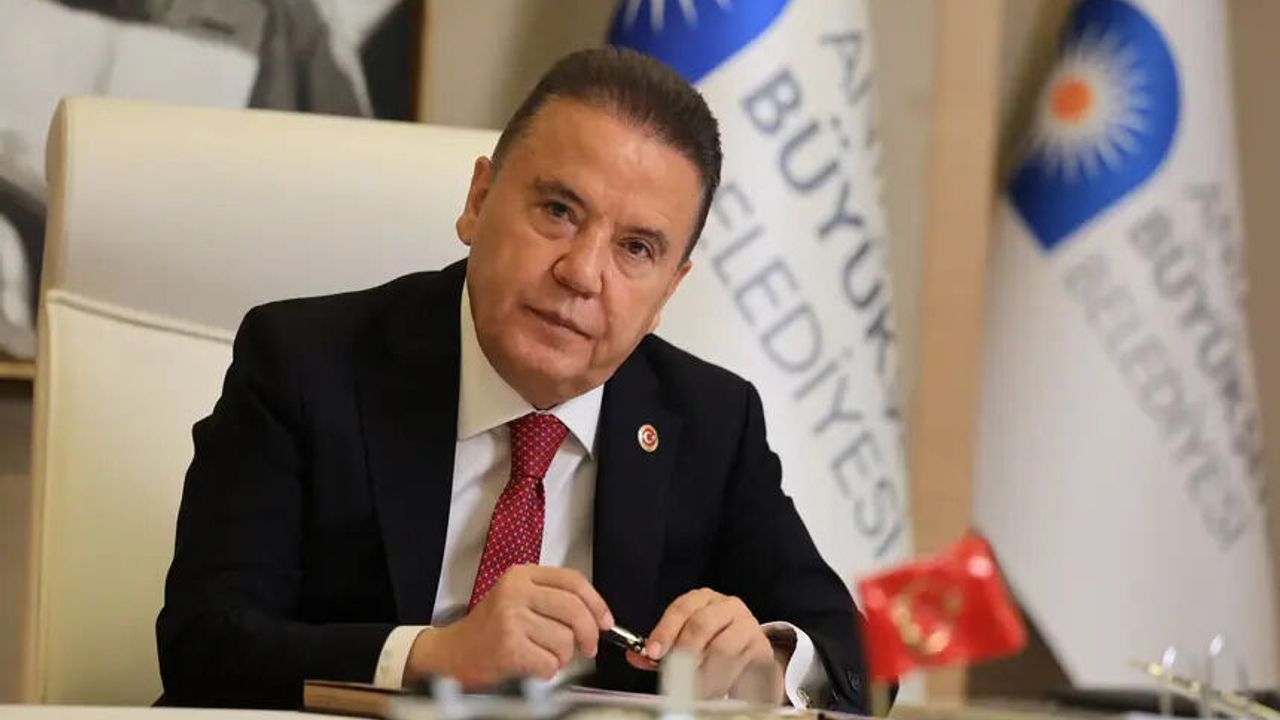 Tutuklu Başkan Muhittin Böcek hastaneye kaldırıldı