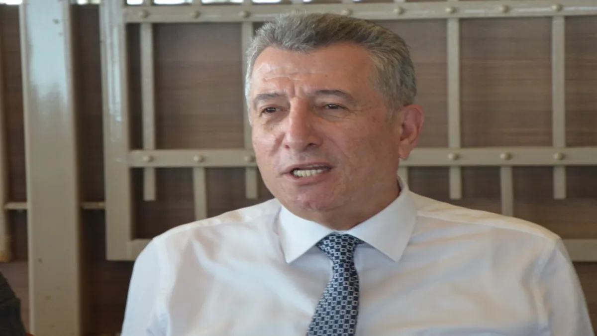 İzmir’de Güzelbahçe Belediyesine operasyon