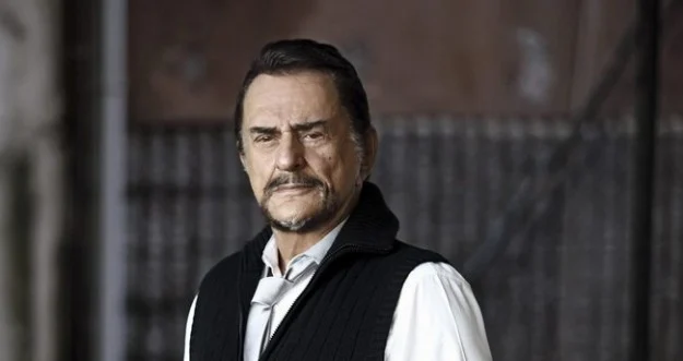 Sanatçı Alpay Nazikioğlu hayatını kaybetti